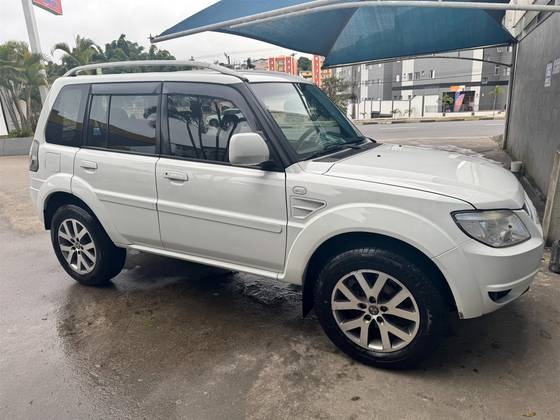 MITSUBISHI PAJERO TR4 2.0 4X2 16V 140CV FLEX 4P AUTOMÁTICO